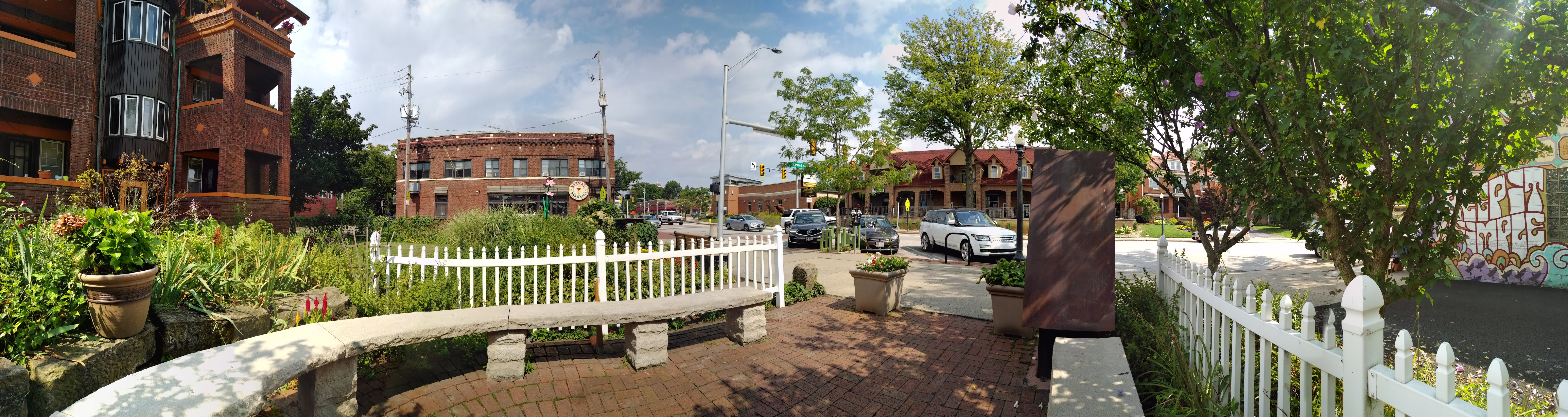 Highland Square storefront