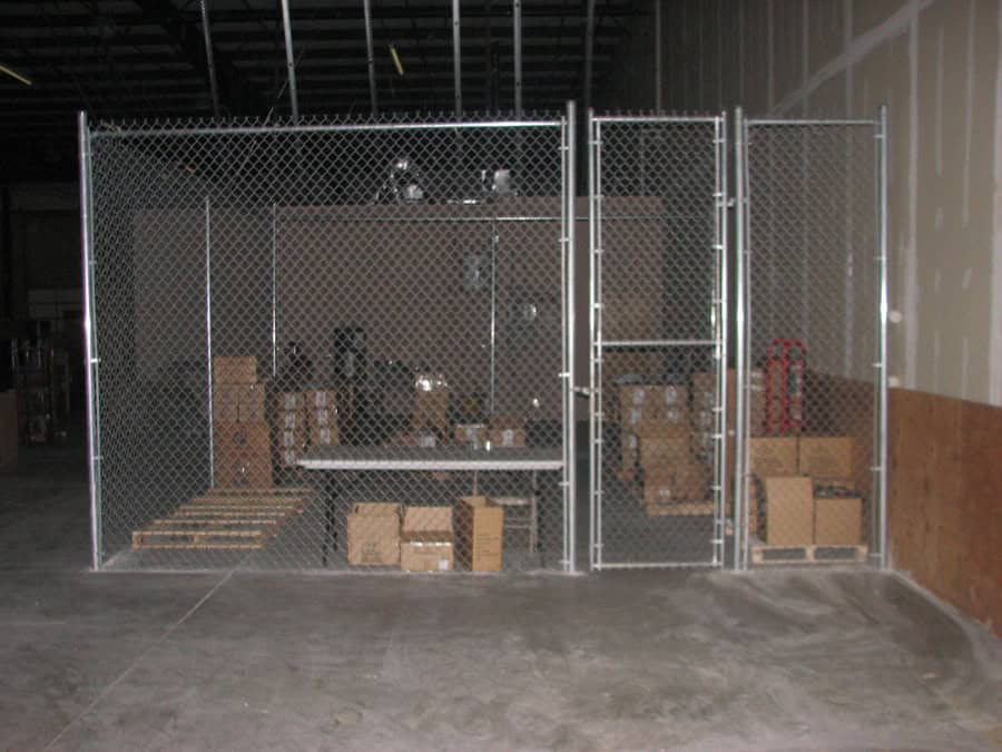 Commercial galvanized security chain link fence