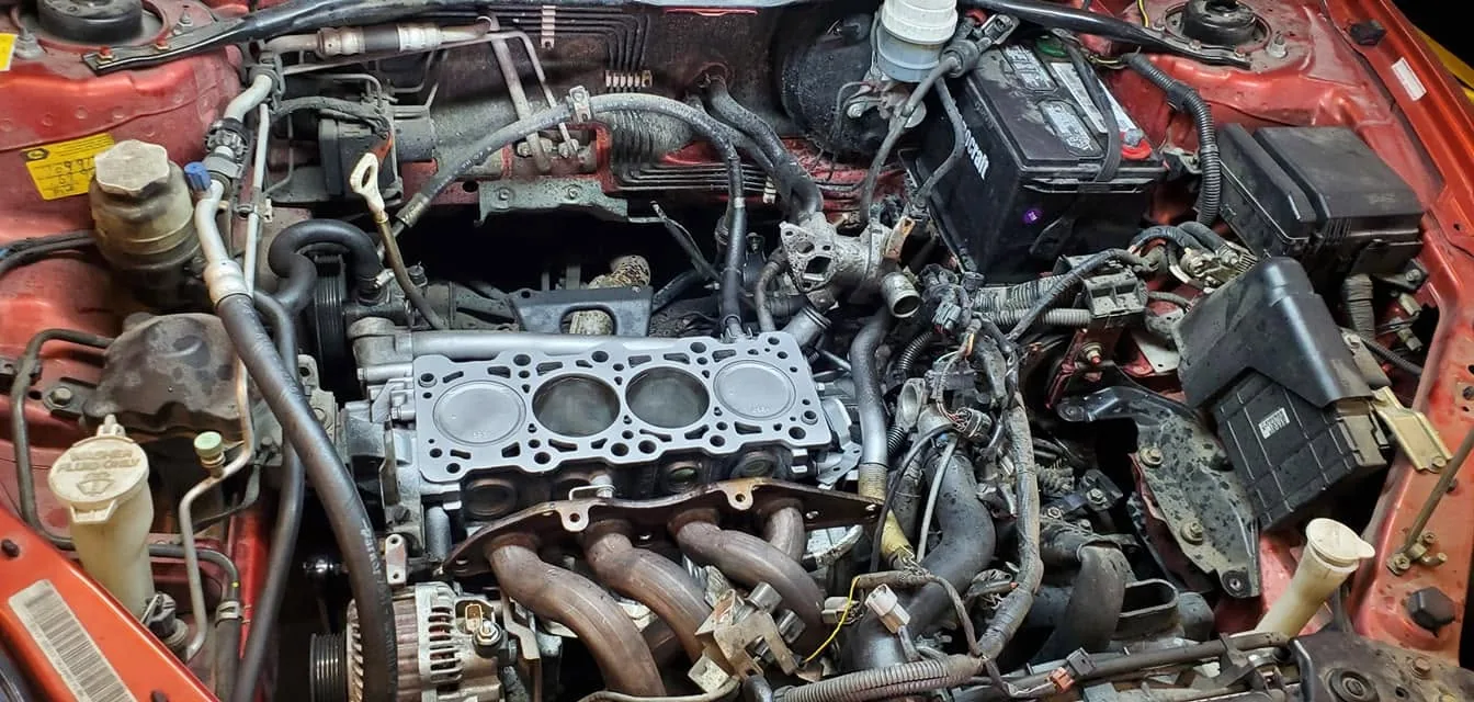 Engine service with cylinder head removed